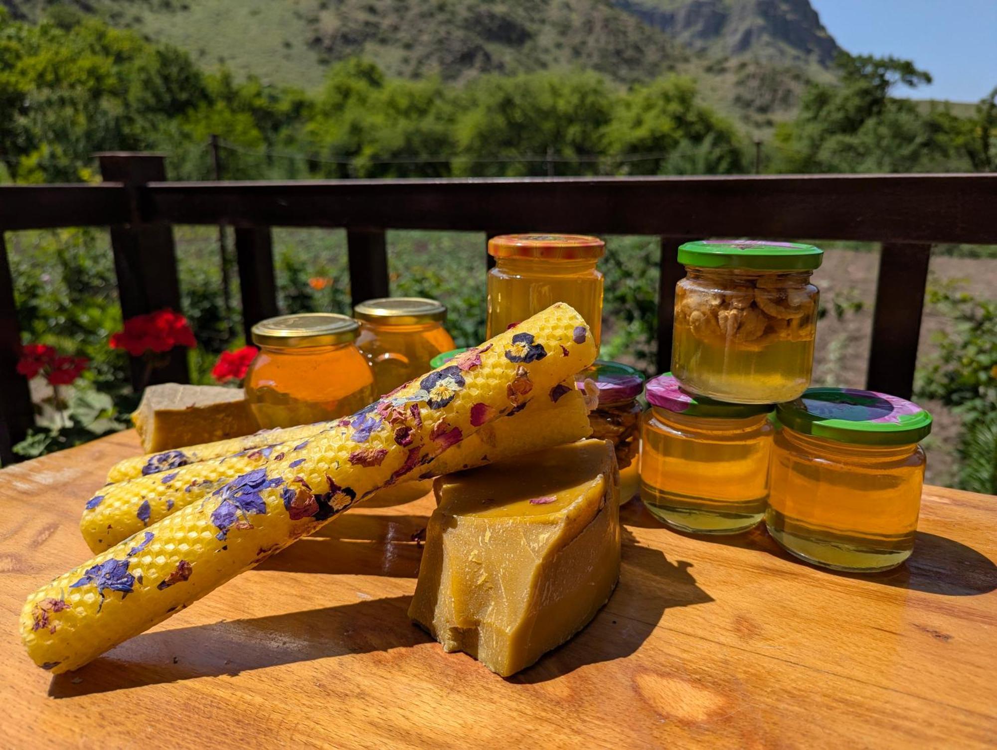 Отель Bee House Pia Экстерьер фото